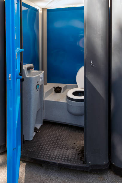 Portable bathroom rental in Veneta, OR